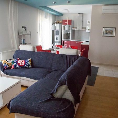 Apartman Matea Apartamento Malinska Exterior foto
