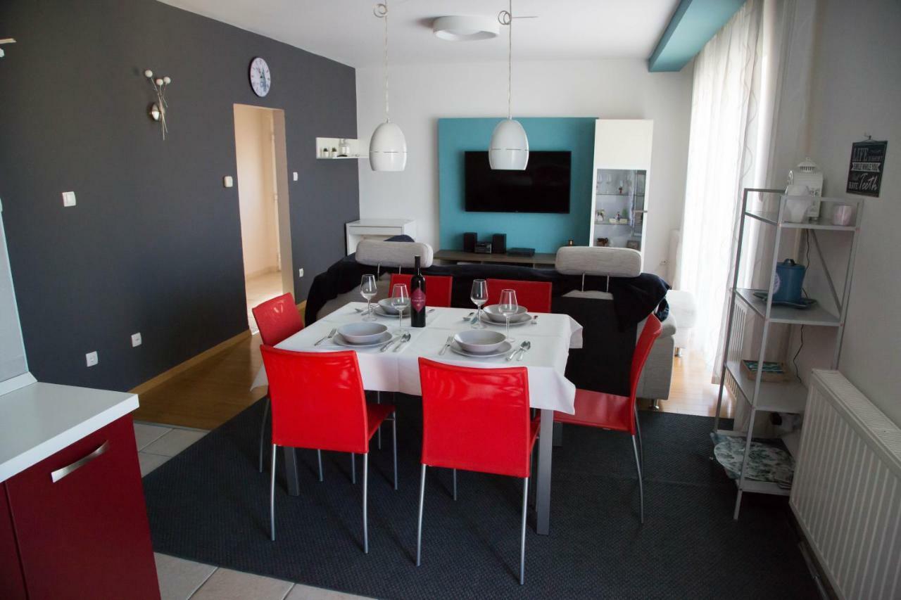 Apartman Matea Apartamento Malinska Exterior foto
